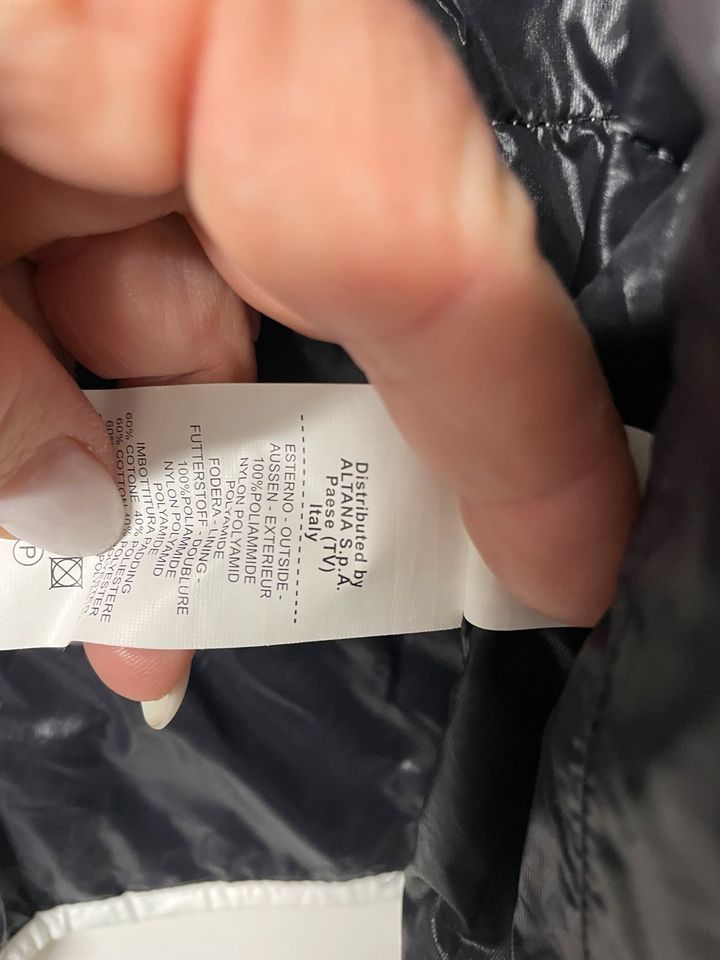 Moncler Jacke weiß ungefüttert Größe 140 in Frankenthal (Pfalz)