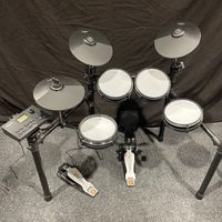 E-Drum Set Artesia Legacy a30 Elektronisches Schlagzeug NEU Niedersachsen - Cloppenburg Vorschau