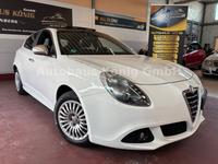 Alfa Romeo Giulietta Turismo*2.HAND*NAVI*SITZHEITZUNG* Nordrhein-Westfalen - Rheinberg Vorschau