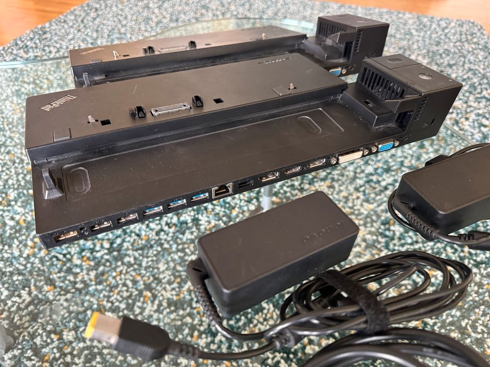 Dockingstation Lenovo ThinkPad Ultra Dock Typ 40A2 - TOP in Bischofsheim