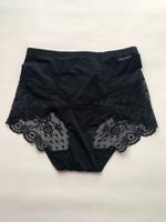 DKNY Taillenpanty aus Stretchsatin und Spitze, Gr.S Niedersachsen - Isernhagen Vorschau