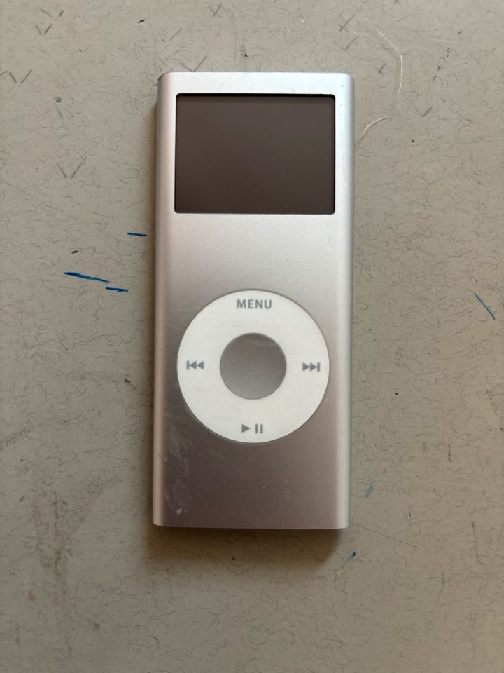 I Pod nano 2GB in Neuenstadt