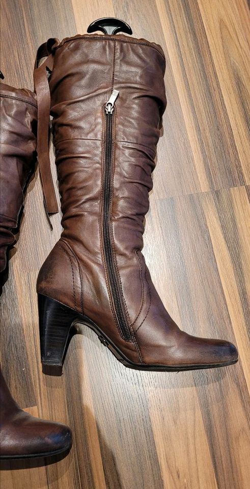 Jette joop Stiefel braun Cognac wunderschön 38,5 top in Wendlingen am Neckar