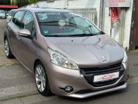 Peugeot 208 Allure ALCANTARA+NAVI+PDC+KLIMAA+SHZ Nordrhein-Westfalen - Krefeld Vorschau