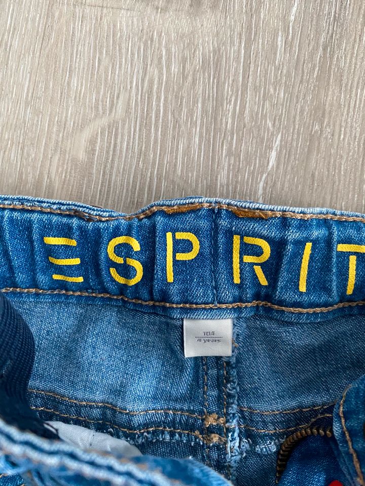 Jeans von Esprit Größe 104 in Postbauer-Heng