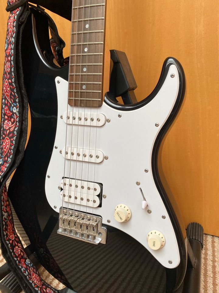 E-Gitarre Yamaha EG 112 in Mönchengladbach