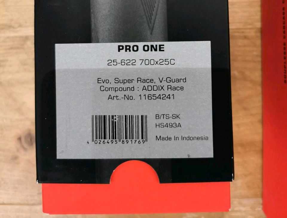 Schwalbe Reifen neu Pro One 25-622/700x25c mit & ohne TLE in Stuttgart