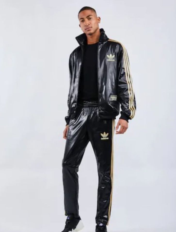 Adidas Firebird Anzug Chile 62 Schwarz Gold Jacke Hose Tracksuit in Hamburg