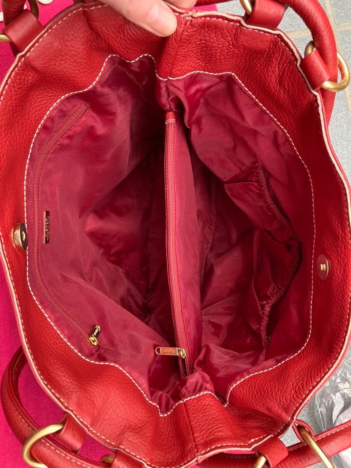 Neu Picard Handtasche Leder rot in Lübeck