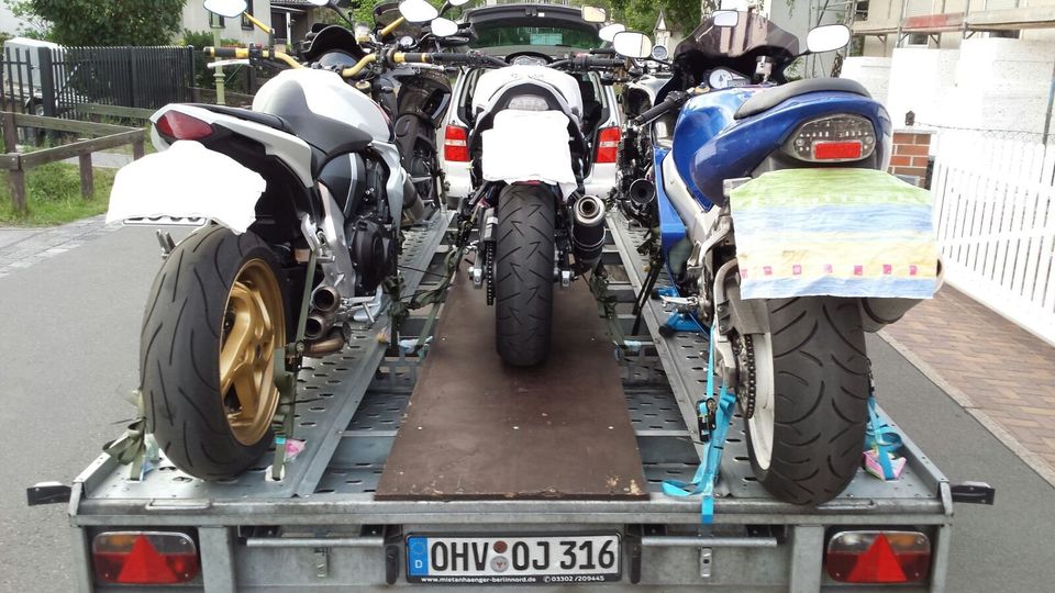 MOTORRADANHÄNGER MOTORRADTRAILER MIETEN LEIHEN FÜR 5 MOTORRÄDER in Hennigsdorf