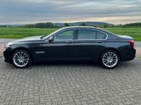 BMW 750i xDrive*2Hd*NightVision*Sh*AHK*ATM vor 75Tkm Nordrhein-Westfalen - Porta Westfalica Vorschau