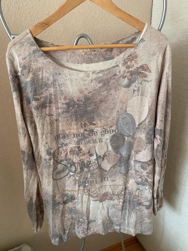 Italy Moda Pulli beige creme Gr.S/M Langarm Rundhals in Schwarzenbruck