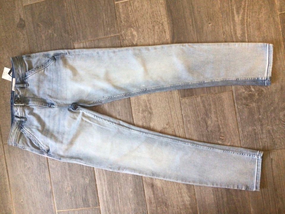 Jeans W30 L32 in Mittweida