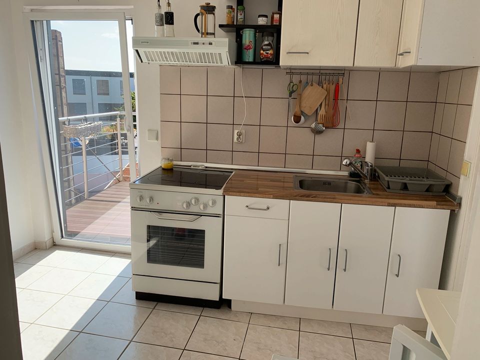 Homburg City Fussgängerzone - schicke helle 2 ZKB Wohnung FREI in Homburg