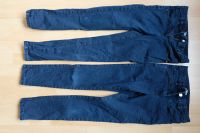 2 s.Oliver Jeans dunkelblau Gr 146 Skinny Suri Highwaist slim fit Frankfurt am Main - Westend Vorschau