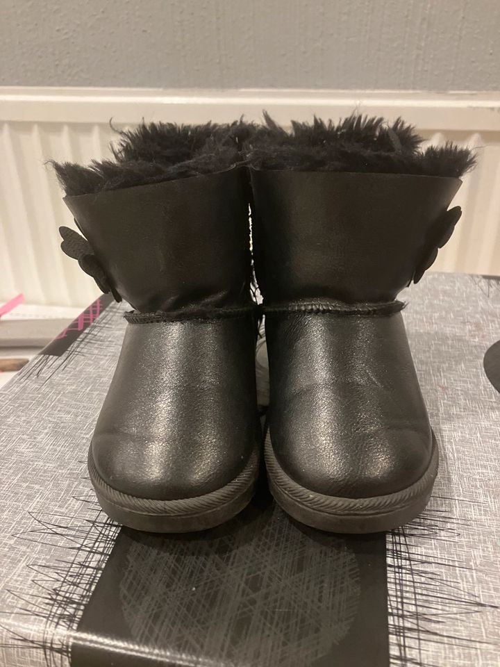 Winter Boots in Mandelbachtal
