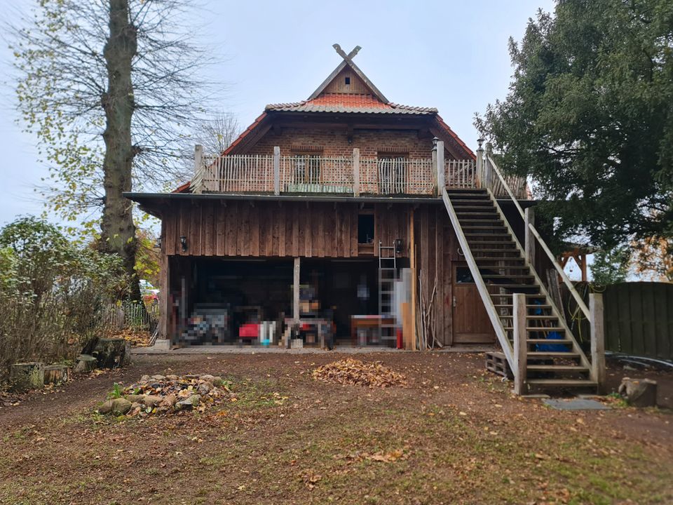 Alleinlage - Romantischer Forsthof mit 4x Wohnungen, Schwimmteich & Pferdehaltung in Bandenitz