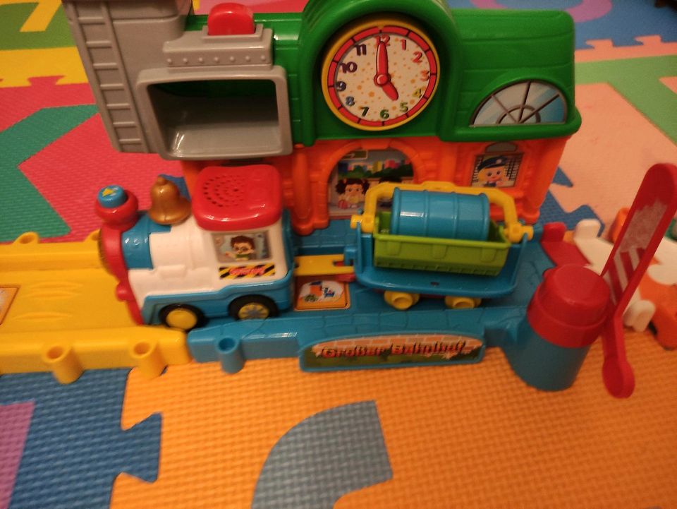 VTech Tut tut Baby Flitzer Eisenbahn Ferngesteuertes Auto + Set in Jena