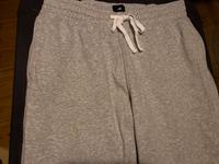 graue Jogging Hose von H&M, Regular Fit, Sweatpants wie neu Berlin - Neukölln Vorschau