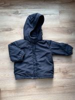 COS Jacke Übergangsjacke mit Kapuze Blau Gr. 86/92 Nordrhein-Westfalen - Alfter Vorschau