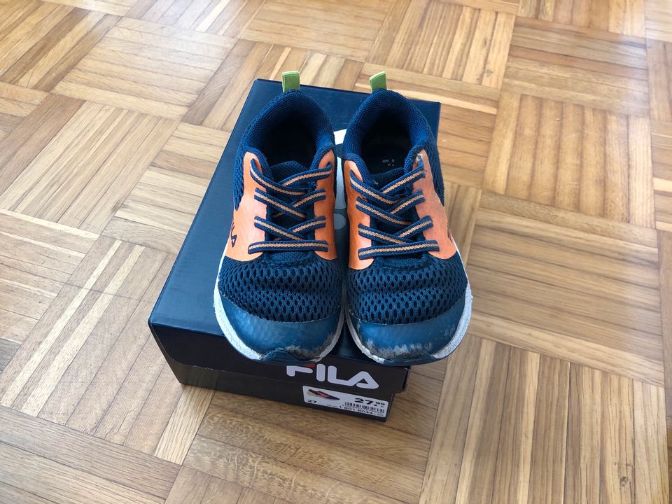 Fila Turnschuhe in der Größe 27 in Göttingen