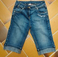 Mädchen Jeans Hose/ kurz/ Capri/Shorts in Größe 152 Hessen - Neukirchen Vorschau