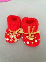 Baby Schuhe Booties Trageschuhe gestrickt rot Babybooties Nordrhein-Westfalen - Minden Vorschau