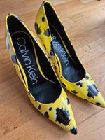 Calvin Klein Schuhe gr.39 (gelb) neu Hessen - Neu-Isenburg Vorschau