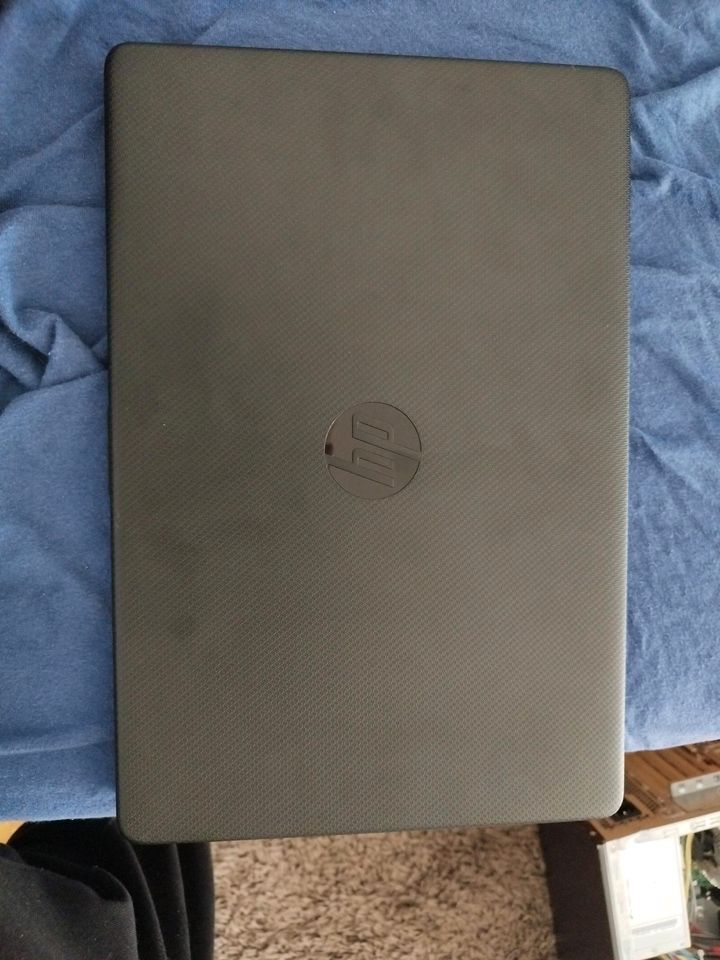 HP Laptop Model 15-eq1305ng in Bochum