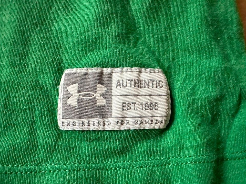 Under Armour Damen XXL T-Shirt grün V-Ausschnitt 44/46 in Freiburg im Breisgau