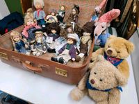 Puppensammlung im Vintagekoffer Bremen - Osterholz Vorschau