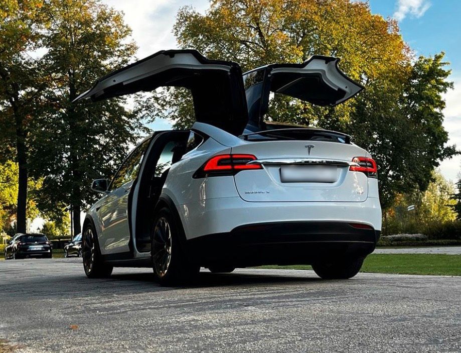 Tesla Model X 75 D Volle Garantie bis 31.9.24 in Hamm (Sieg)