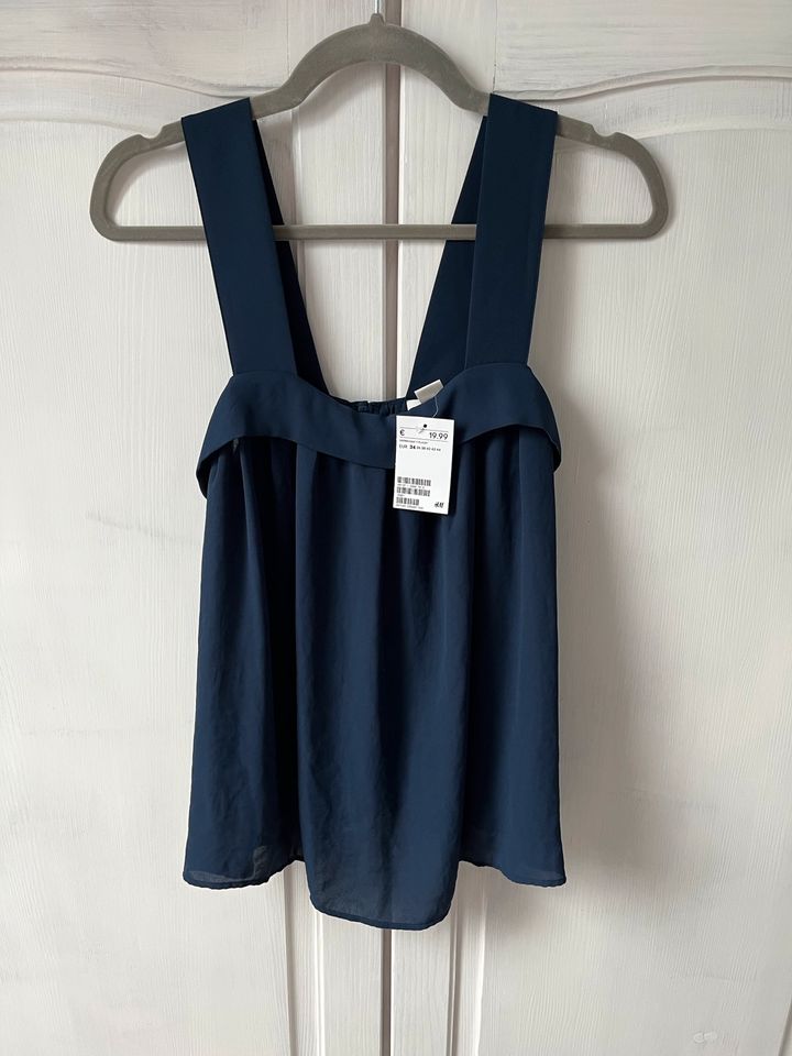 Top/ Hängerchen von H&M *neu* marineblau in Gadebusch