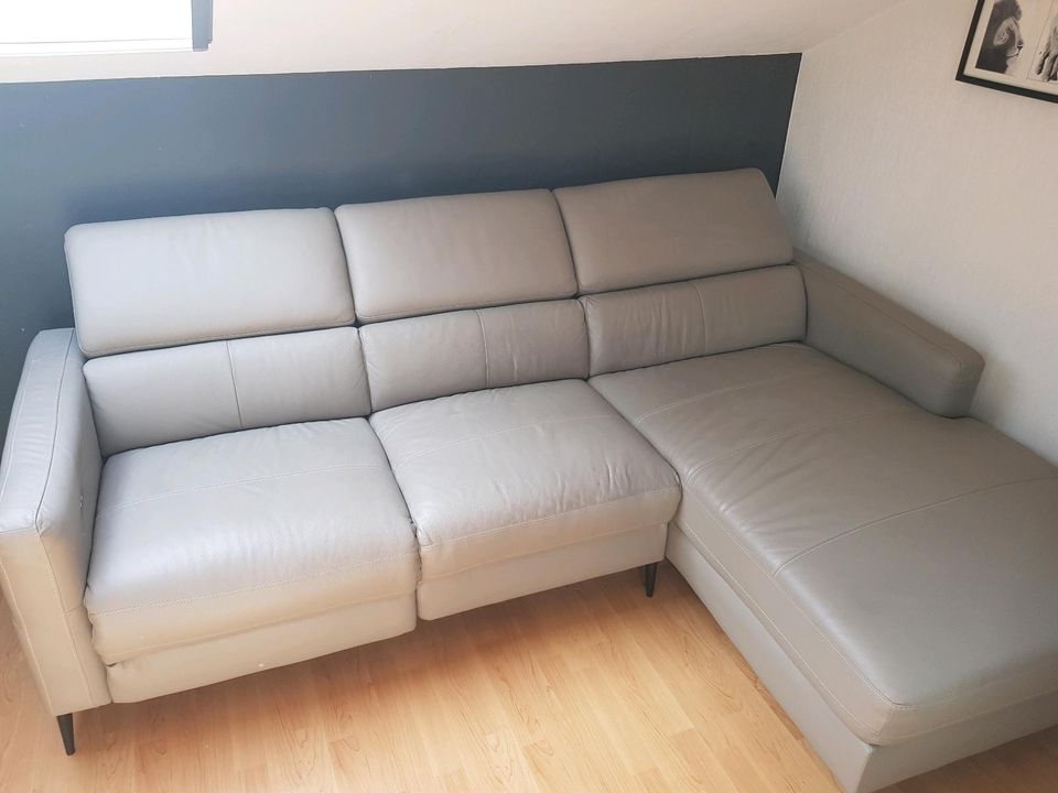 Kunstledercouch, Ledercouch gut erhalten zu verkaufen in Hirschhorn (Neckar)