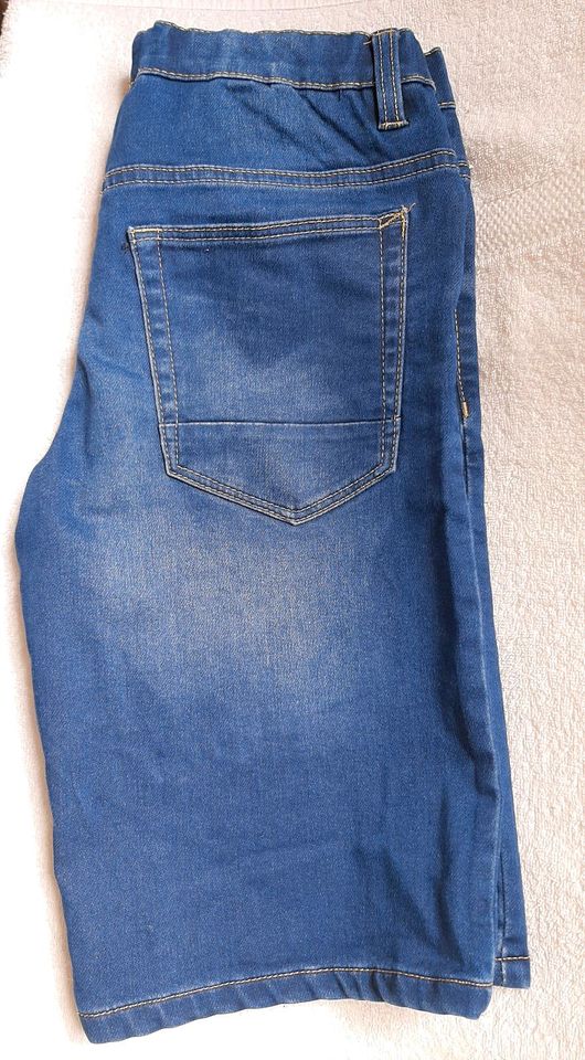 Jeans Shorts Gr. 152 kurze Jungen Hose in Berlin