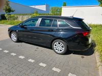 Opel Astra Sports-Tourer,  4,7 tsd. km, unfallfrei, 18.700 Bergedorf - Hamburg Lohbrügge Vorschau