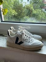 Veja V-10 Sneaker Weiß Schwarz Unisex Niedersachsen - Hildesheim Vorschau