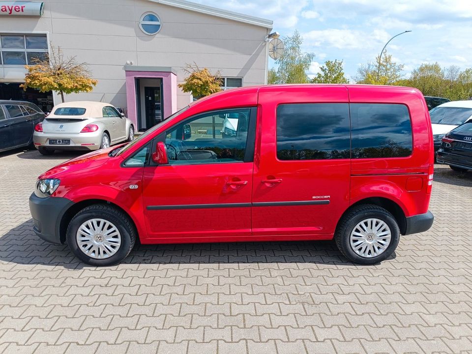 Volkswagen Caddy Kombi Soccer Trendline in Siegenburg