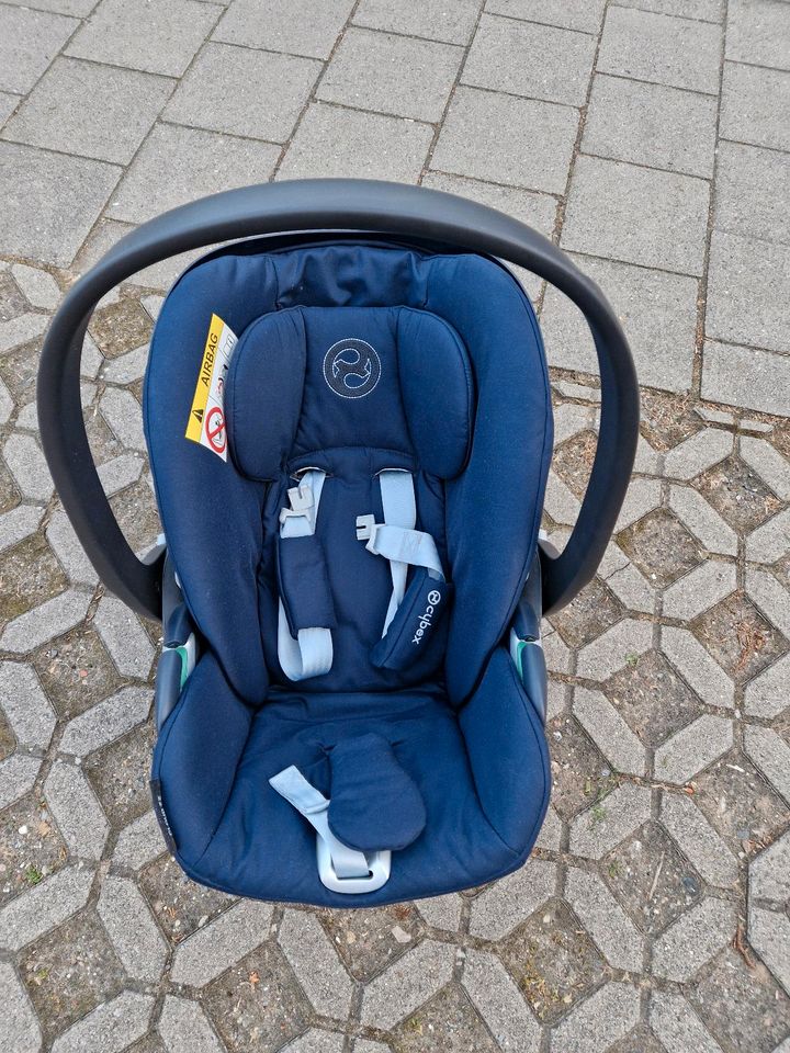 Cybex Cloud Z2 i-Size Babyschale Autositz in Roxel