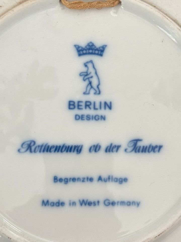 Weihnachtsteller Berlin Design 1971 Rothenburg ob der Tauber in Bernkastel-Kues