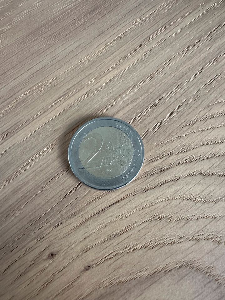 2 Euro Münze Finnland 2001 Moltebeere Fehlprägung? in Heidelberg