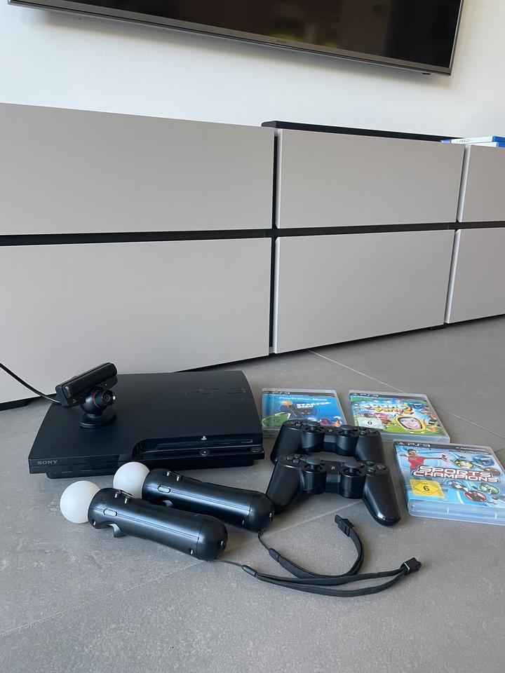 PlayStation 3 mit Paket PlayStation Move und 2 Spiele! Mega! in Erftstadt