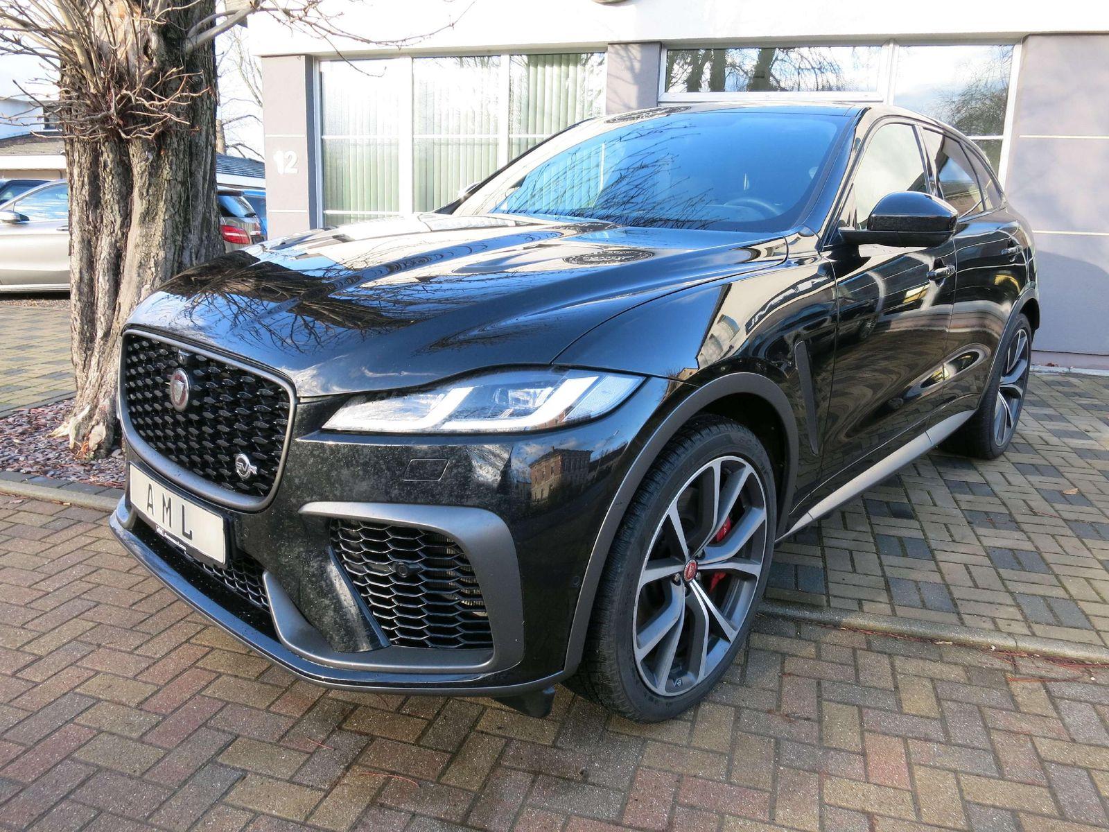 Abbildung des Autos Jaguar F-Pace SVR AWD Su…