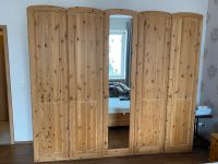 Kleiderschrank mit 5 Türen und Spiegel in Urbach Rheinland-Pfalz - Urbach Westerw Vorschau