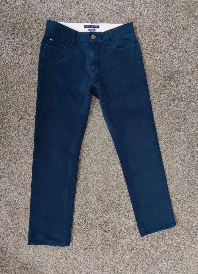 TOMMY HILFIGER Herren Jeans W30 /L32 in Stuttgart