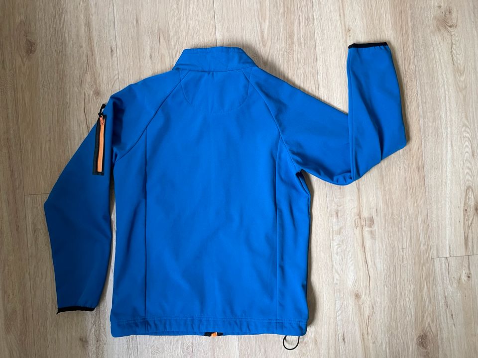 Soft Shell Jacke von NKD in Größe 146/ 152 in Niebüll