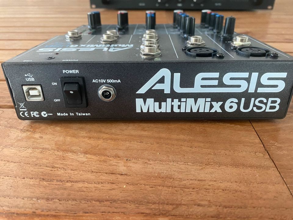 Alesis Multimix 6 USB Mischpult in Eitorf