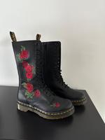 Dr. Martens VONDA 14 EYE BOOT - Schnürstiefel - black/rose Bayern - Neu Ulm Vorschau