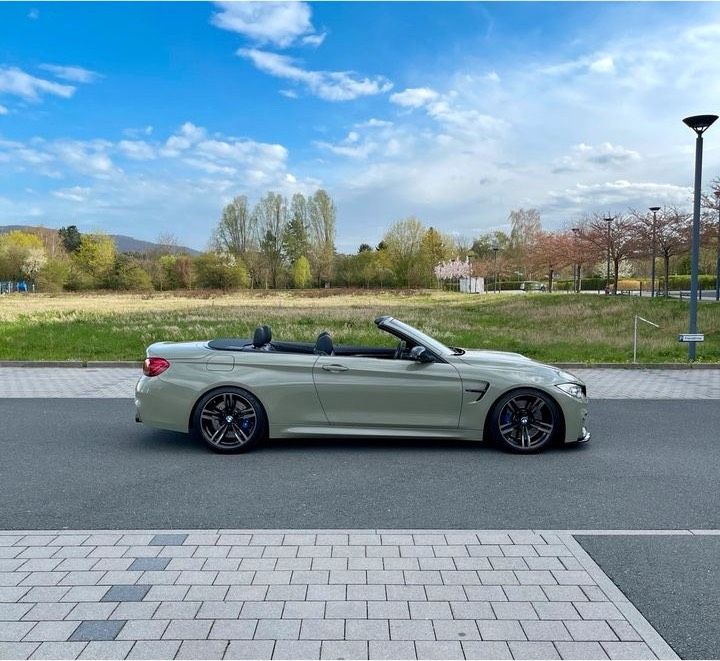 BMW M4 CABRIO *DEUTSCH *CARBON in Darmstadt
