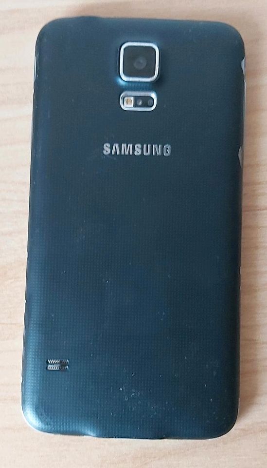 Samsung Galaxy S5 neo *defekt* in Herrnhut